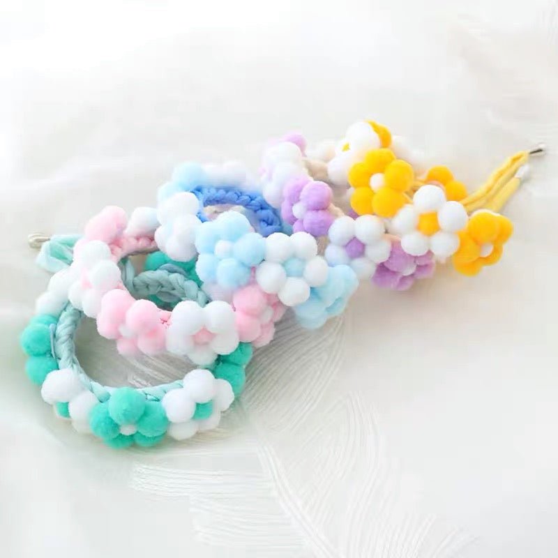 Knitted Flower Collar