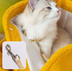 Cozy cheese carrier